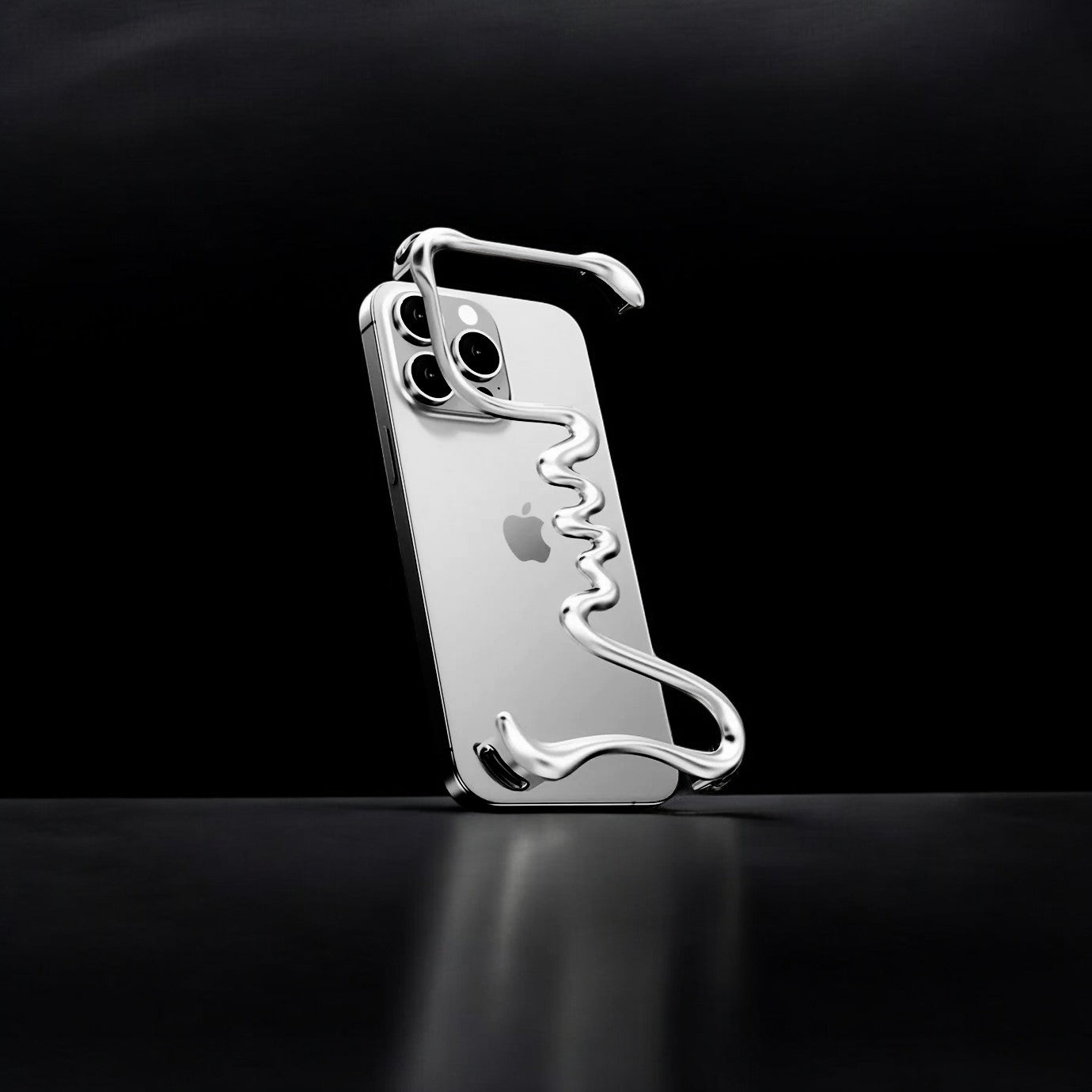 Serpent Exoskeletal iPhone Case - Siver